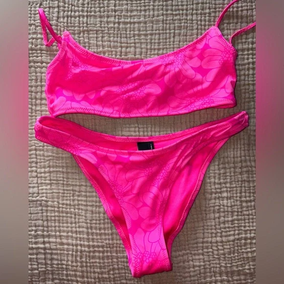 mica pitaya floral bikini - Picture 1 of 7